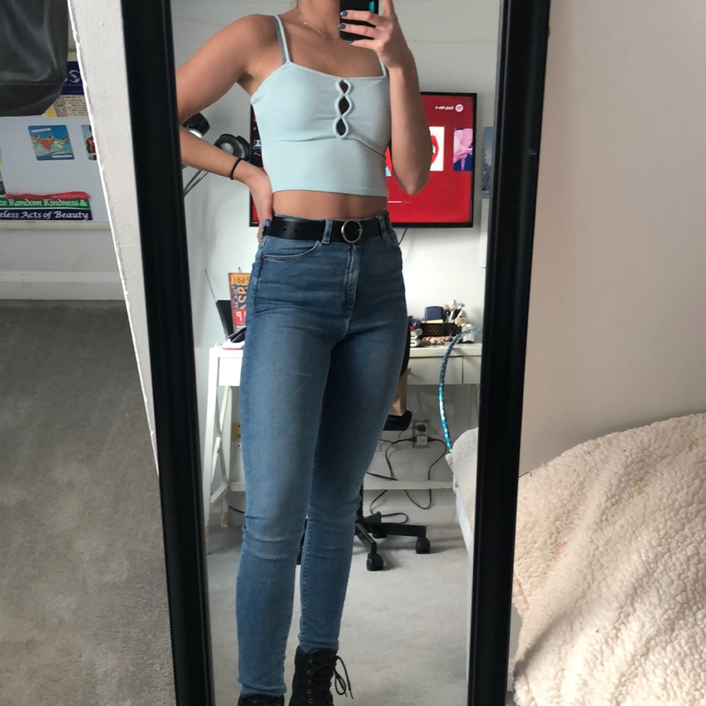 Crop top